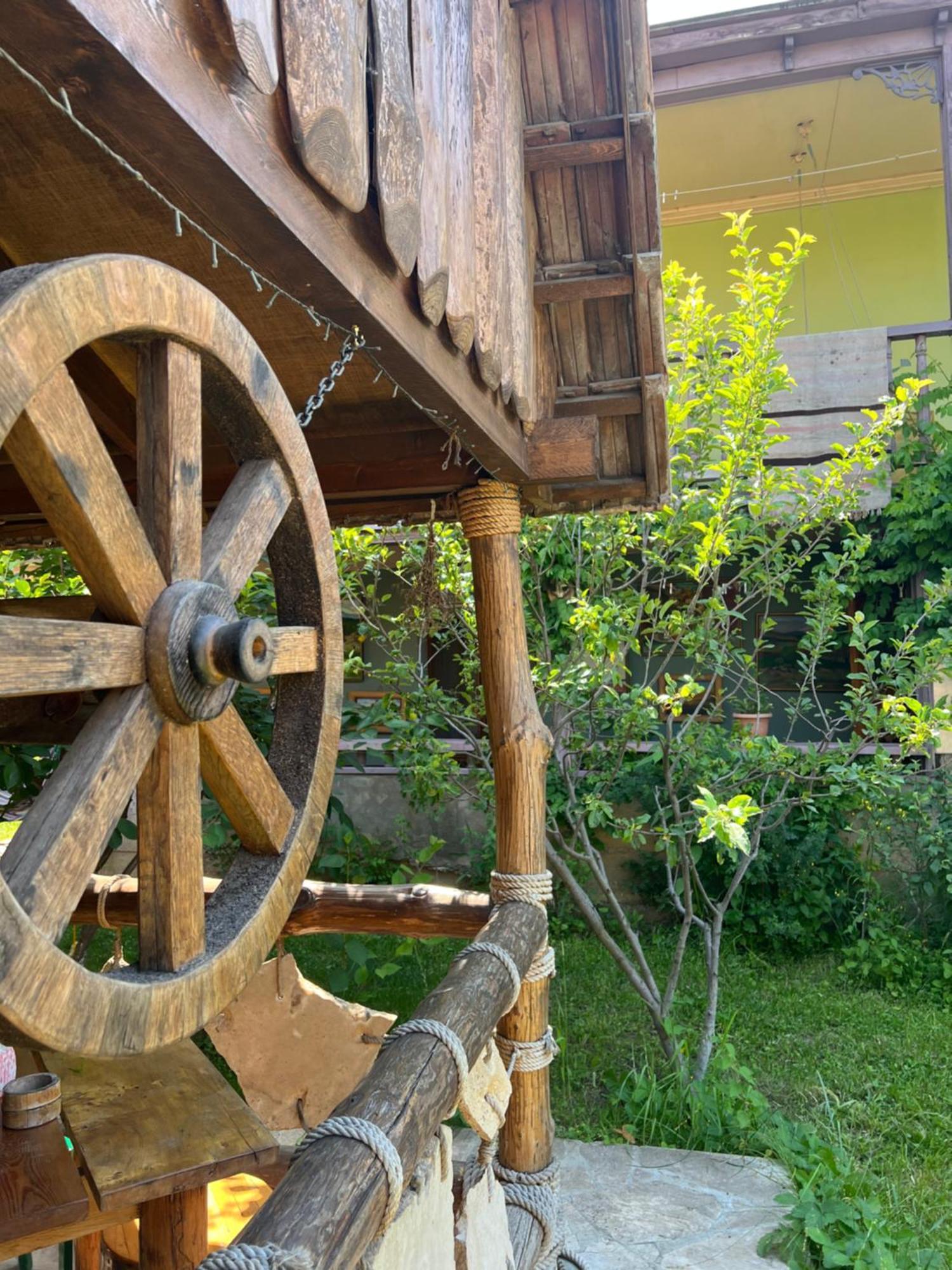 Artsiv Guesthouse Dilijan Exterior foto