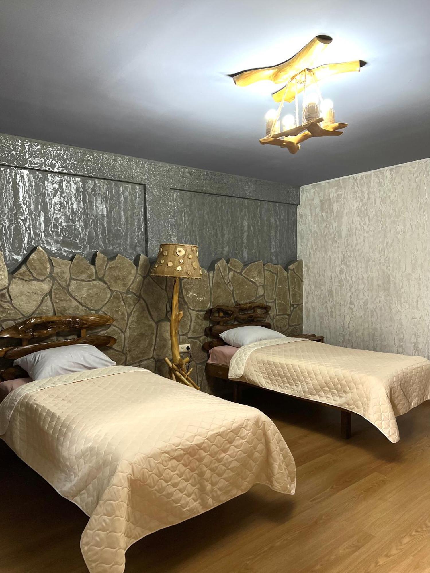 Artsiv Guesthouse Dilijan Exterior foto
