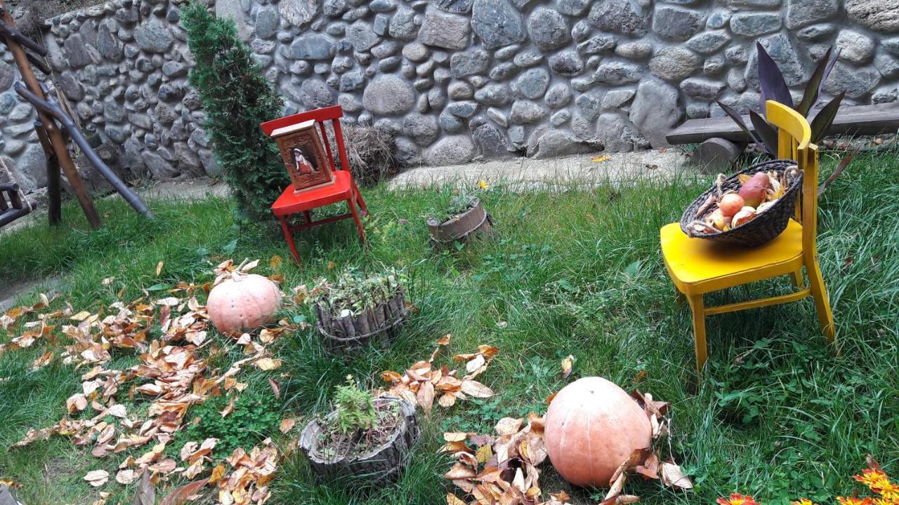 Artsiv Guesthouse Dilijan Exterior foto
